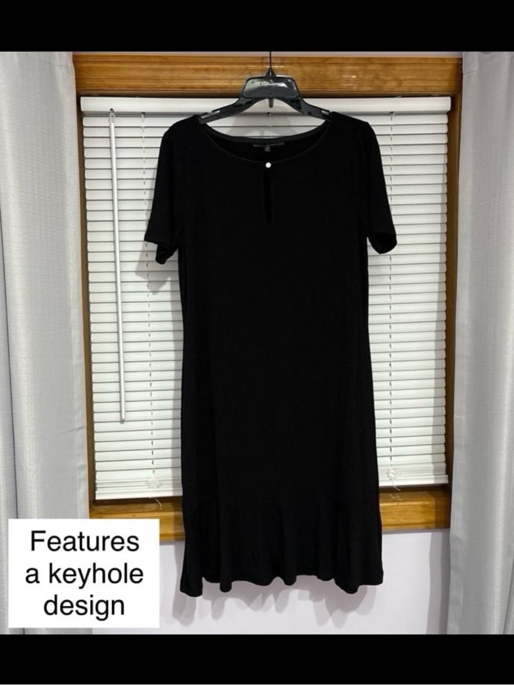 White House Black Market Black Flowy Keyhole Mini Dress